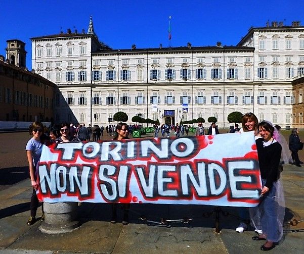 Torino non si vende!